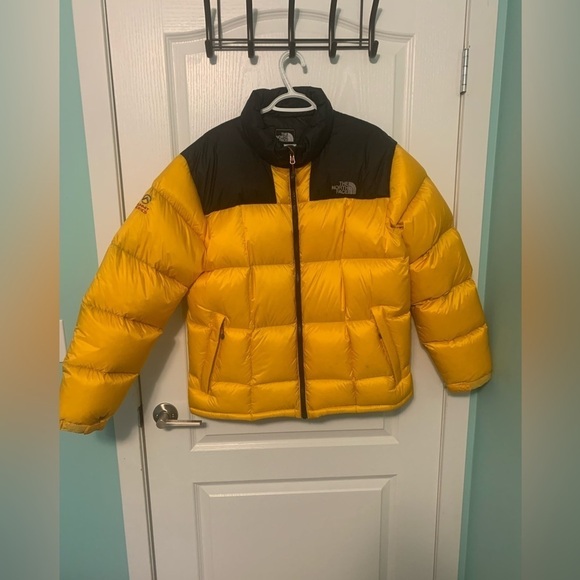 MEN’S The North Face Nuptse Puffer Jacket- Summit Series - Picture 2 of 14
